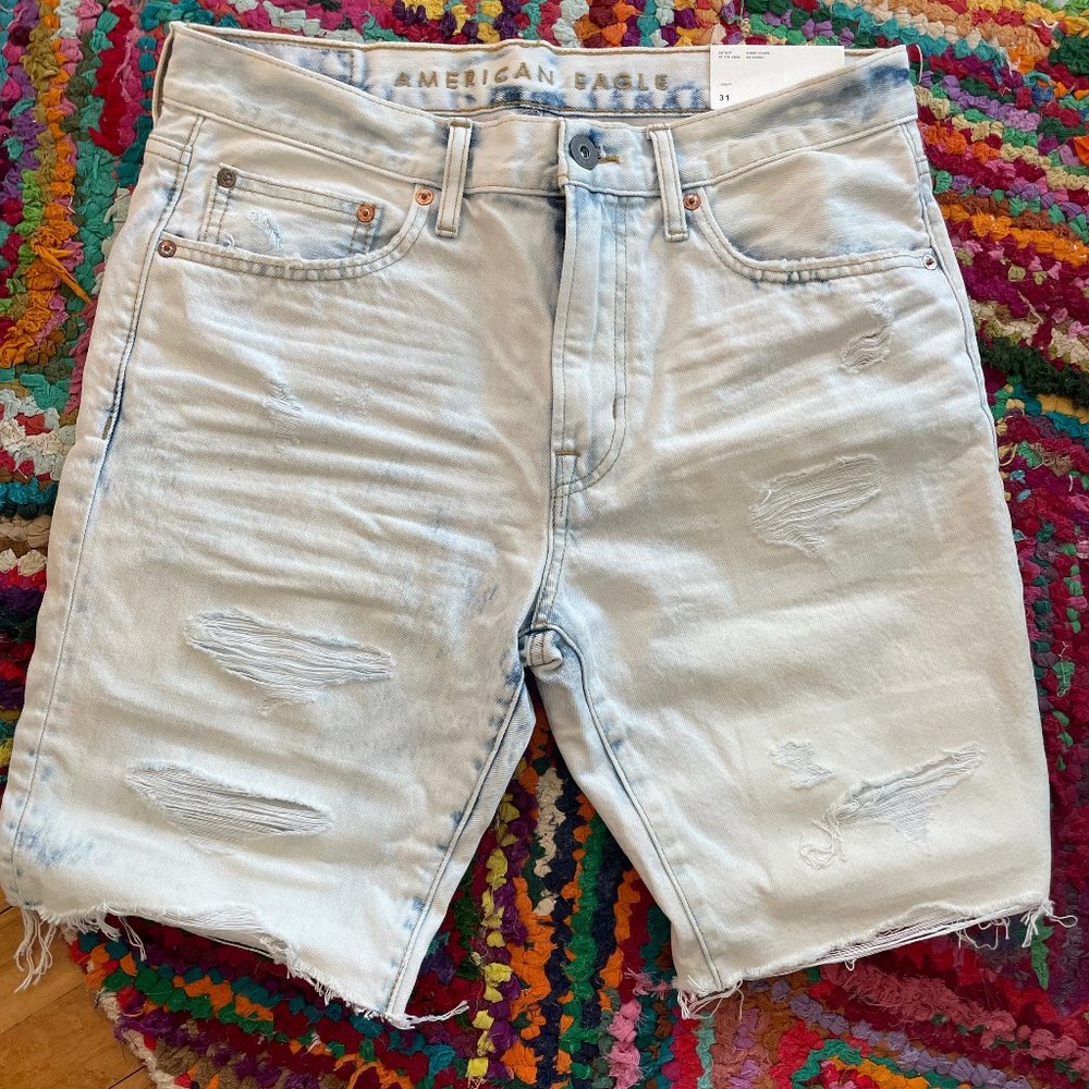 American Eagle Distressed Shorts 31 Waist New w/ Tag